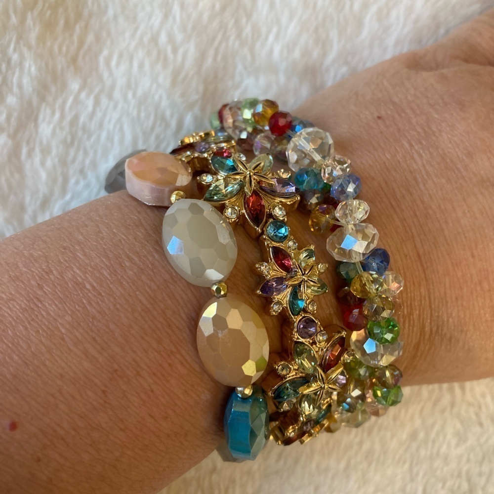 Bundle of 3 Beaded & Jeweled Stretch Bracelets New - Picture 7 of 7